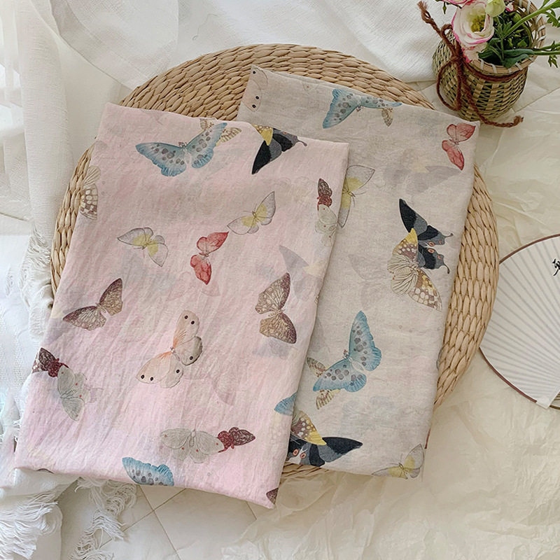 Summer Clothing Fabric - Tela con Estampado de Mariposas en