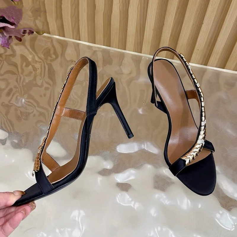 Sandalias de gladiador de saté - Summer Clothing Items reseña y precio